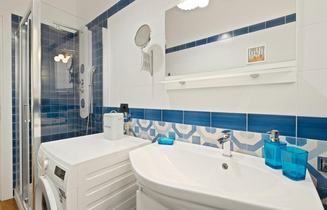 3 Bed Modern Flat - 15 Minutes Walk To Colosseum Rome Exterior photo